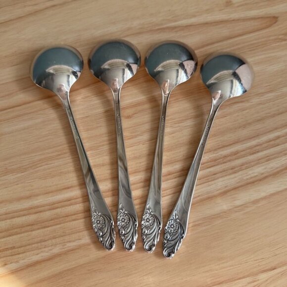 Oneida Evening Star Soup Spoons Round Gumbo Set Of 4 1950s Floral Pattern 7" - Picture 5 of 9